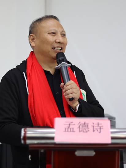 clip_image002.jpg 5S3A0461